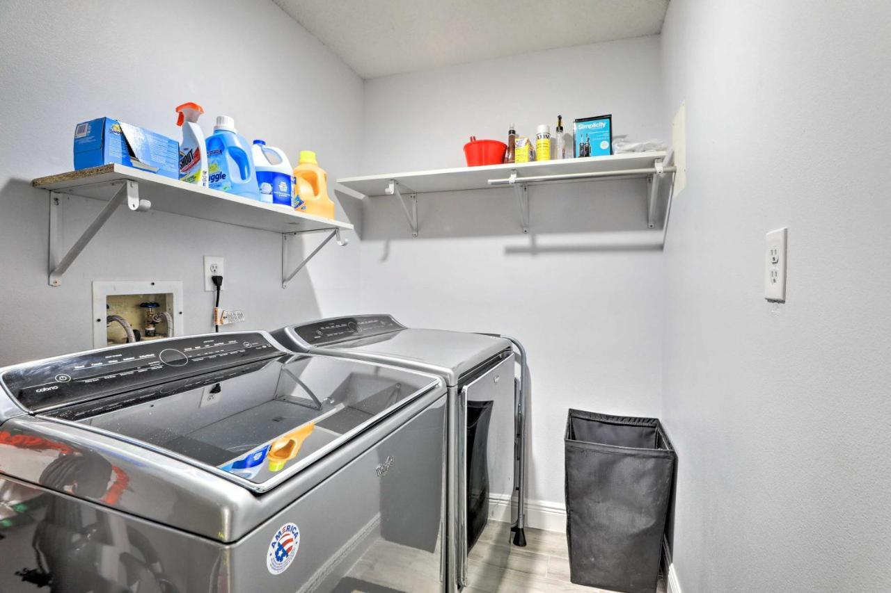 Updated Tavares Retreat Less Than 1 Mile To Boat Ramp エクステリア 写真
