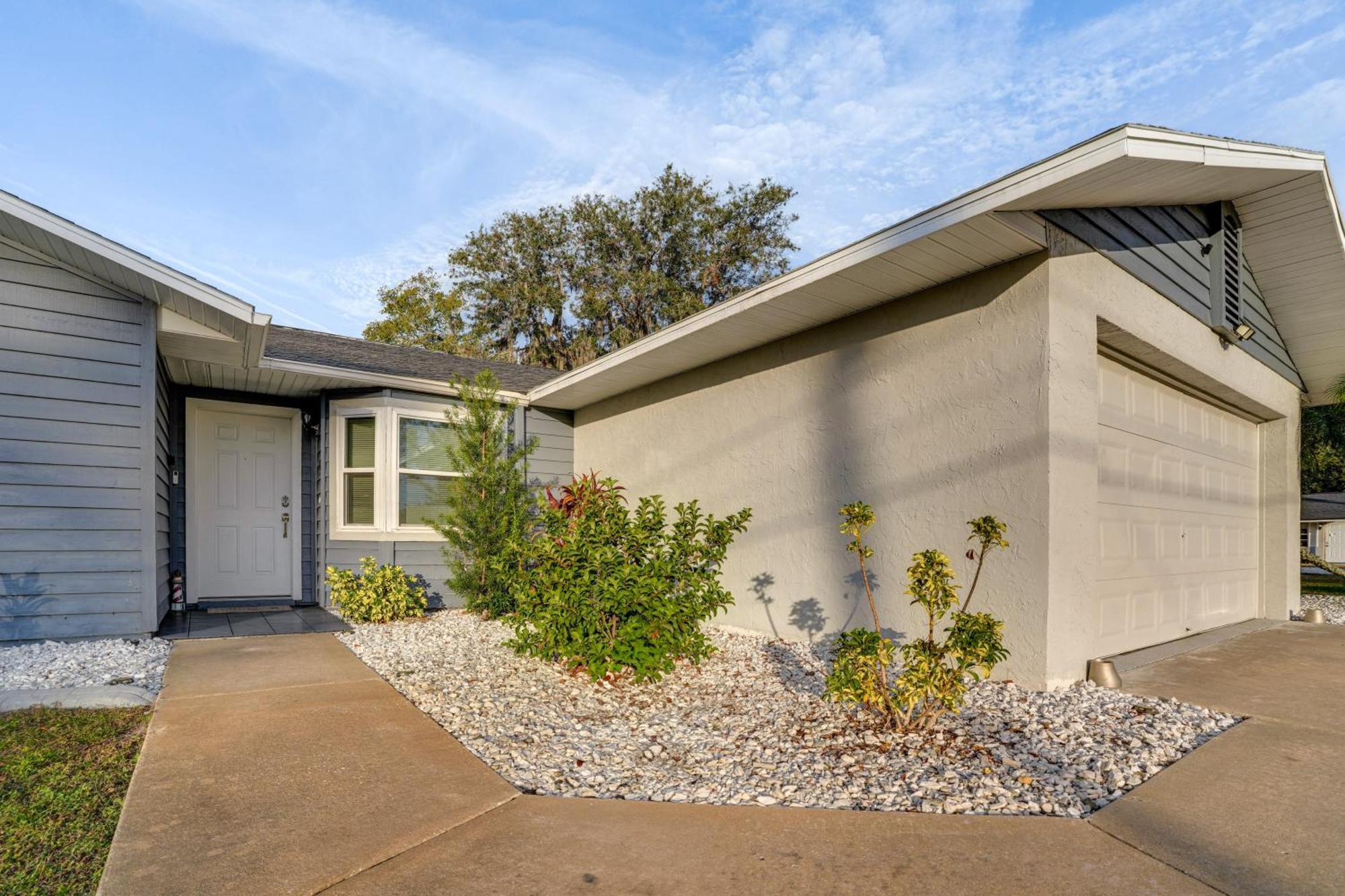 Updated Tavares Retreat Less Than 1 Mile To Boat Ramp エクステリア 写真